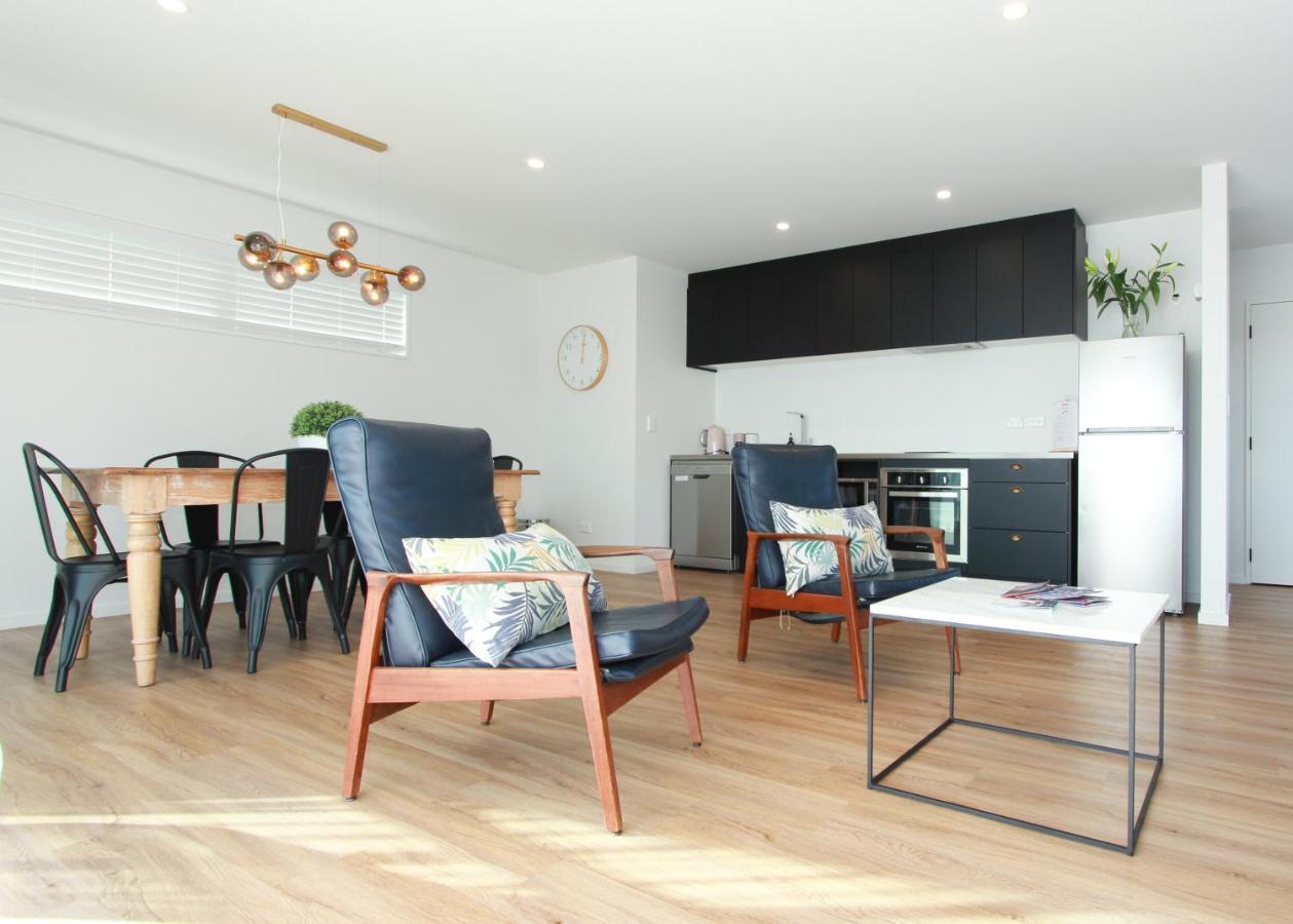 3 - Sunny Brand New House Villa วานากา ภายนอก รูปภาพ