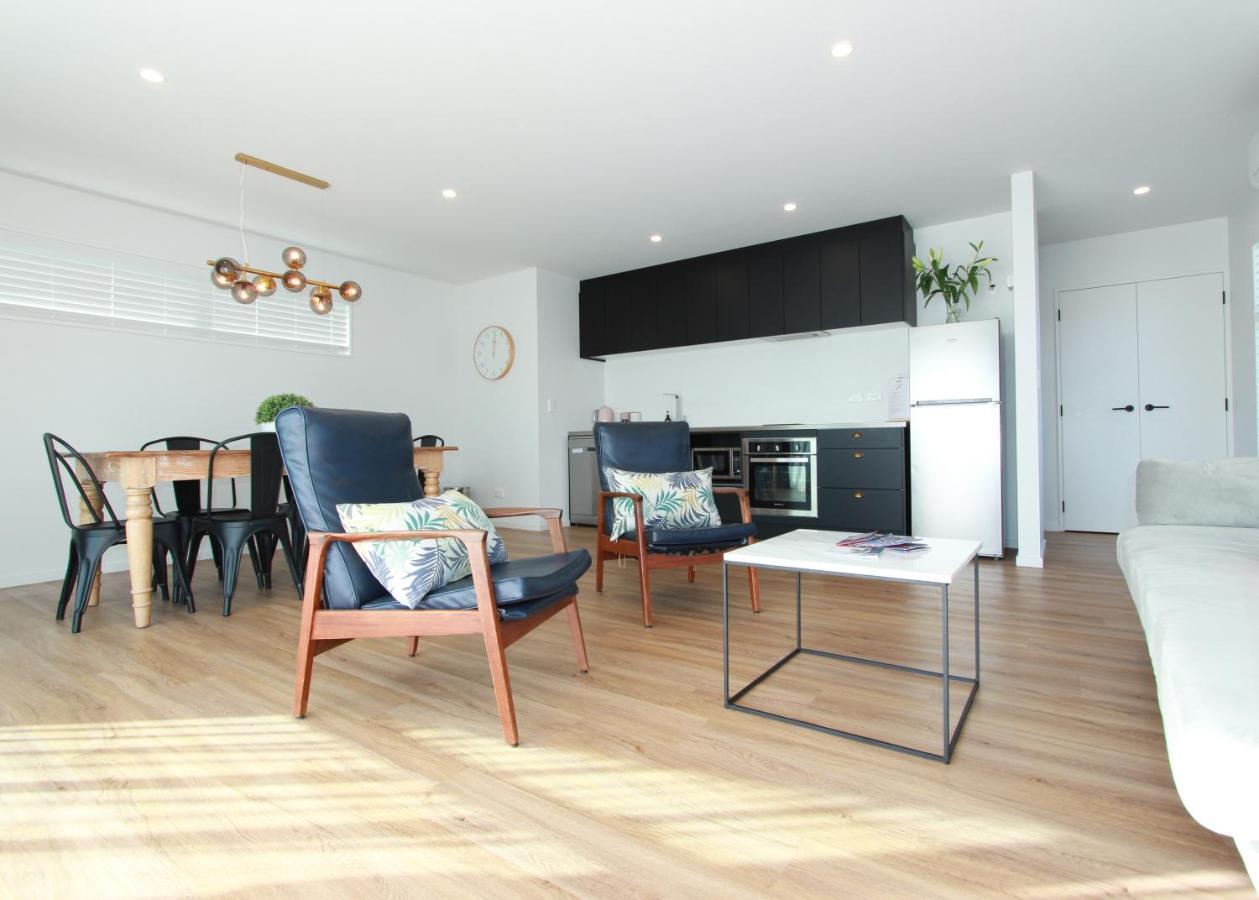 3 - Sunny Brand New House Villa วานากา ภายนอก รูปภาพ