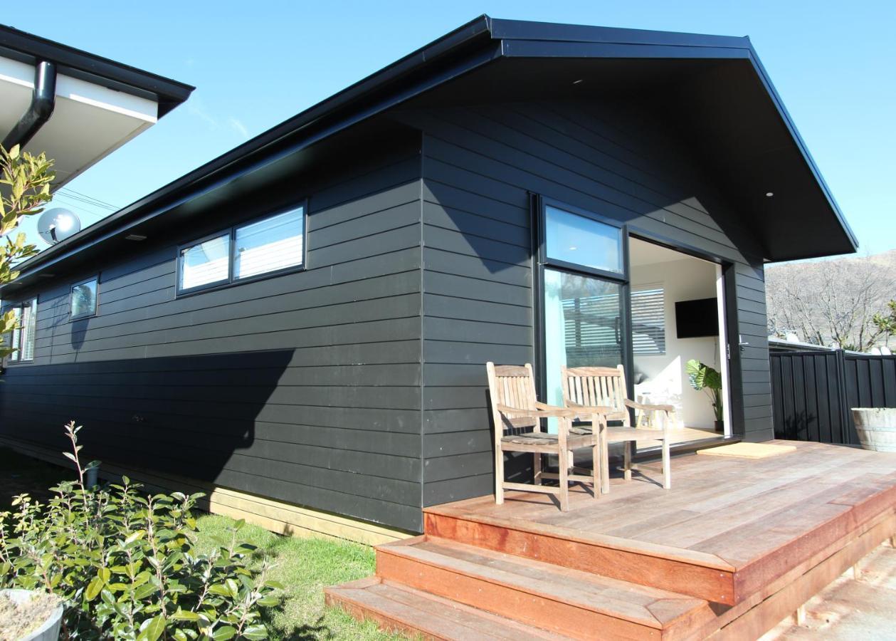 3 - Sunny Brand New House Villa วานากา ภายนอก รูปภาพ